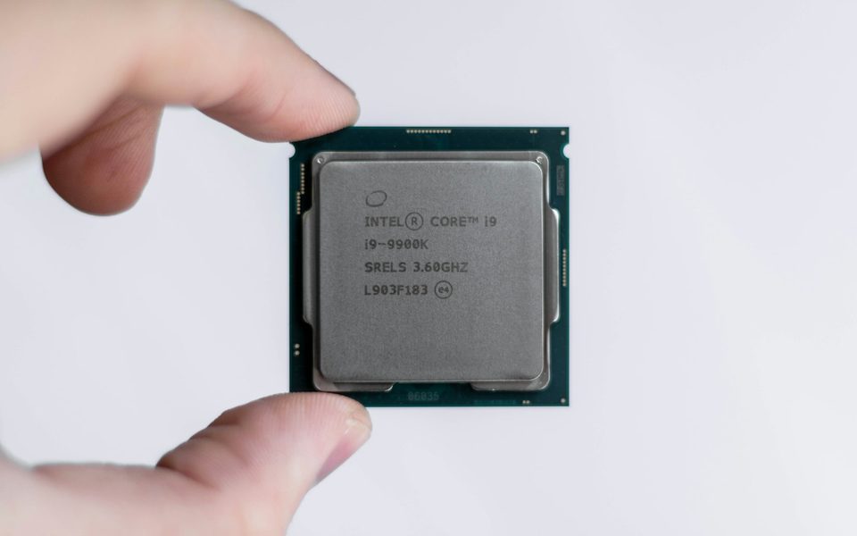Intel Core Ultra 9 285K (ảnh minh hoạ)