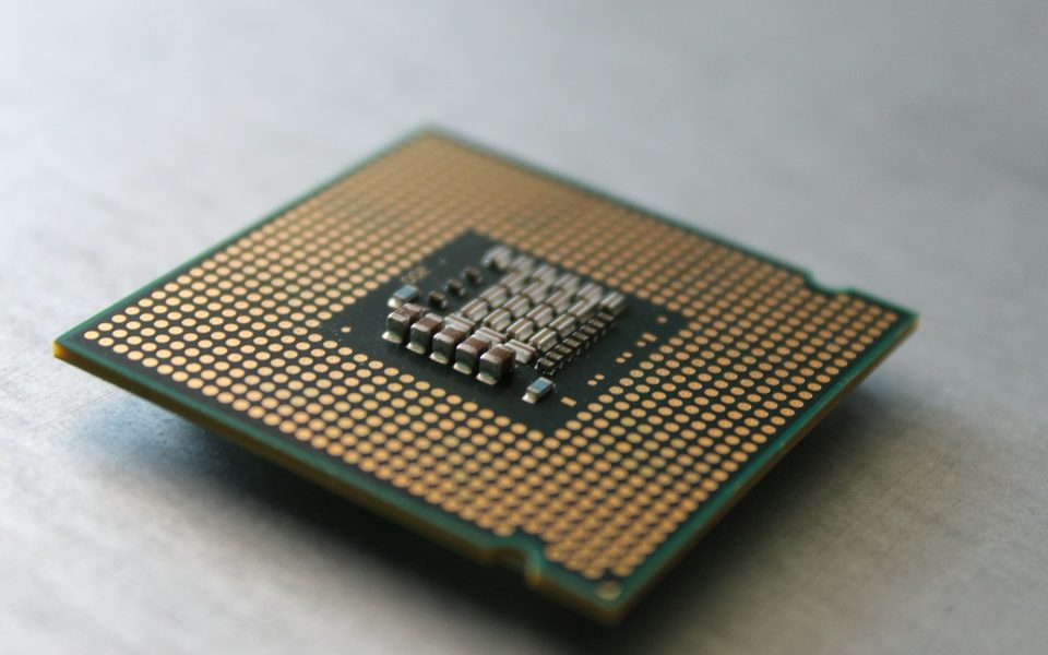 Ryzen 9 9950X3D2: CPU X3D bộ nhớ đệm kép đầu tiên giá 899 USD